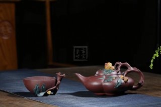 《圣桃》宜興高級(jí)工藝美術(shù)師手工紫砂壺圣桃泡茶壺茶具底槽青